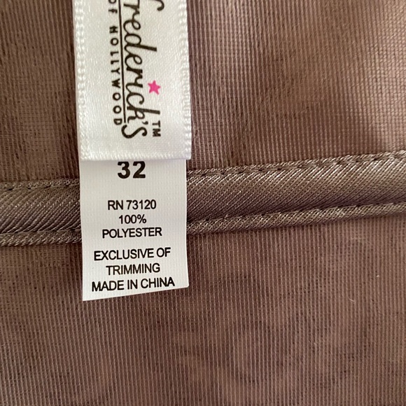 NEW Fredericks of Hollywood corset set - Picture 11 of 11